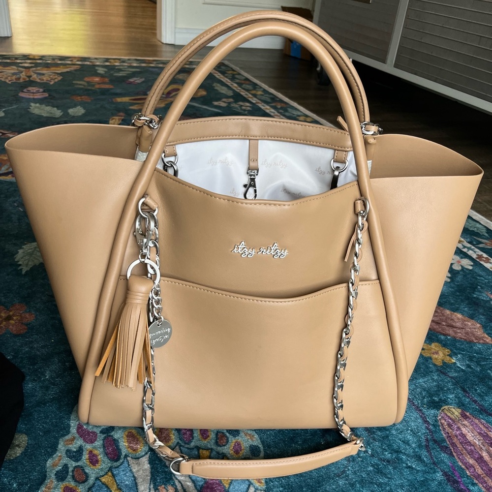 Limited Edition! Itzy Ritzy Boss Tote in Chai